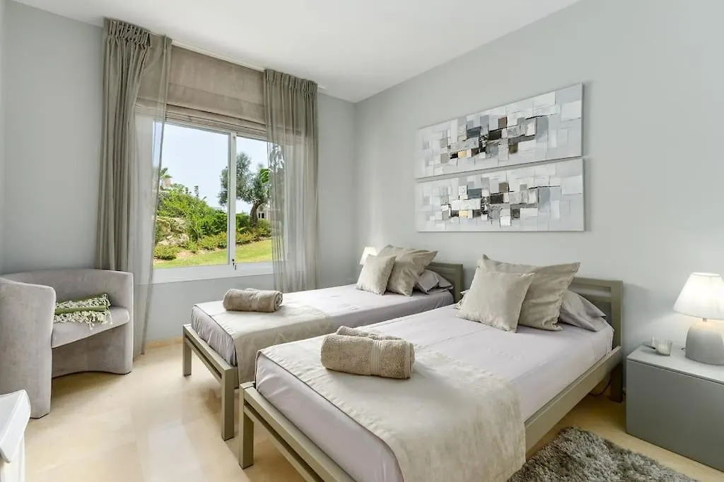 Διαμέρισμα Modern Apt In Alcazaba Lagoon Εστεπόνα